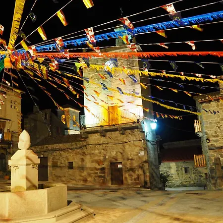 Cuatro Calles Landhaus Piedralaves