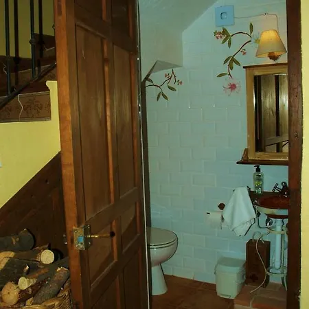 Cuatro Calles * Piedralaves