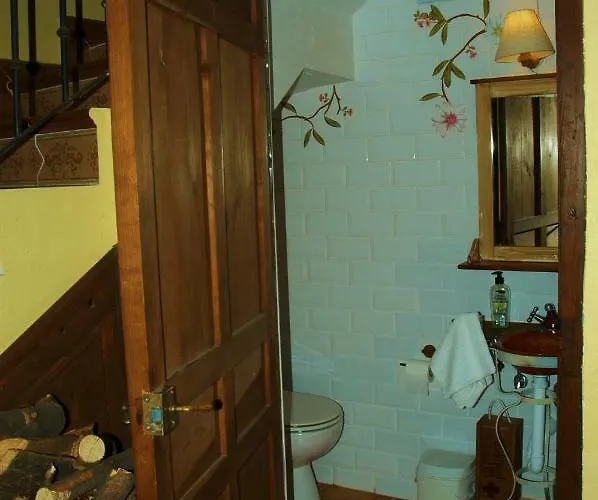 Cuatro Calles * Piedralaves